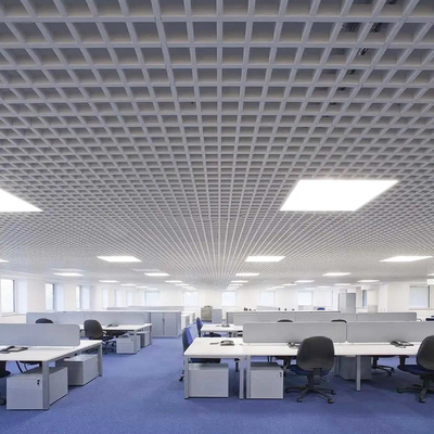 100x100金属の天井はアルミニウム細胞の建物の天井の装飾の間隔をあけるグリルをタイルを張る