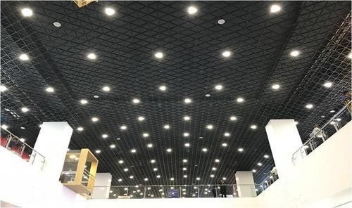 三角型オープンセル金属天井タイル アルミ金属グリル 天井