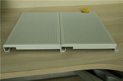 メトロ・ステーションのためのベニヤ アルミニウム金属の天井の1500*4000mmのホック