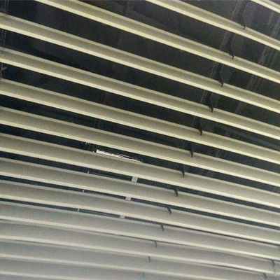 外壁の装飾のための耐火性アルミニウムBスクリーンの天井